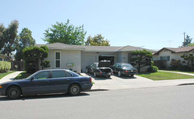 940 Gale Dr in Campbell, CA - Building Photo - Building Photo