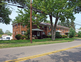 810 Vienna Ave Apartments