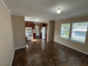 6320 NW 29th St in Margate, FL - Building Photo - Building Photo