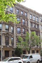 39 W 85th St in New York, NY - Building Photo