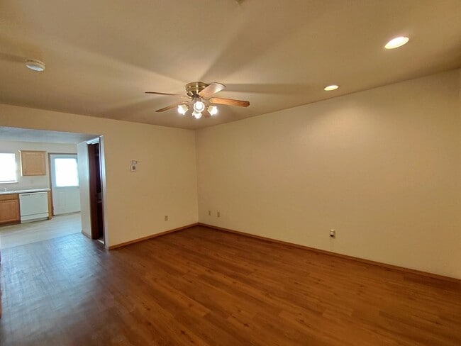 24950 Scenic Dr in Waynesville, MO - Building Photo - Building Photo