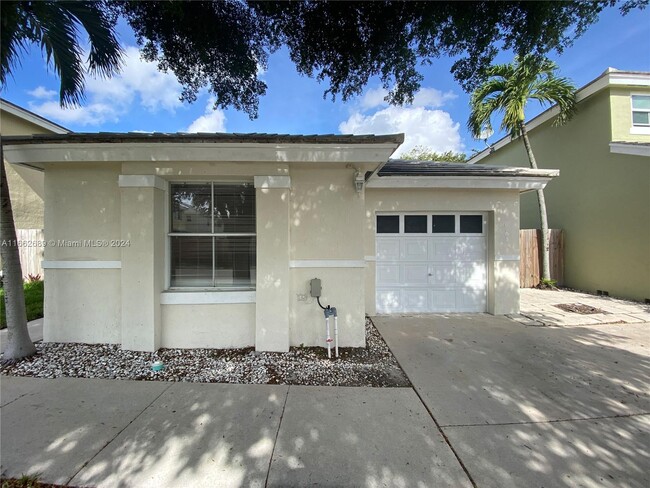 6503 Amberjack Terrace in Margate, FL - Foto de edificio - Building Photo