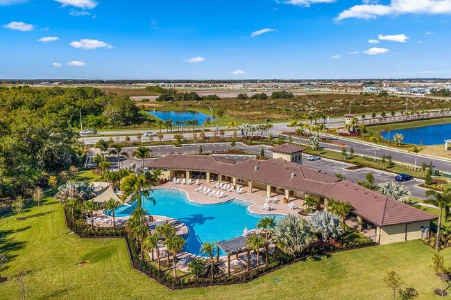17929 Fattoria Ter in Bradenton, FL - Building Photo - Building Photo