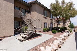 3545 Cactus Shadow St in Las Vegas, NV - Building Photo