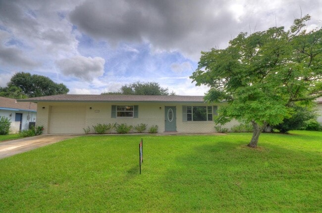 property at 1155 SE Sabina Ln