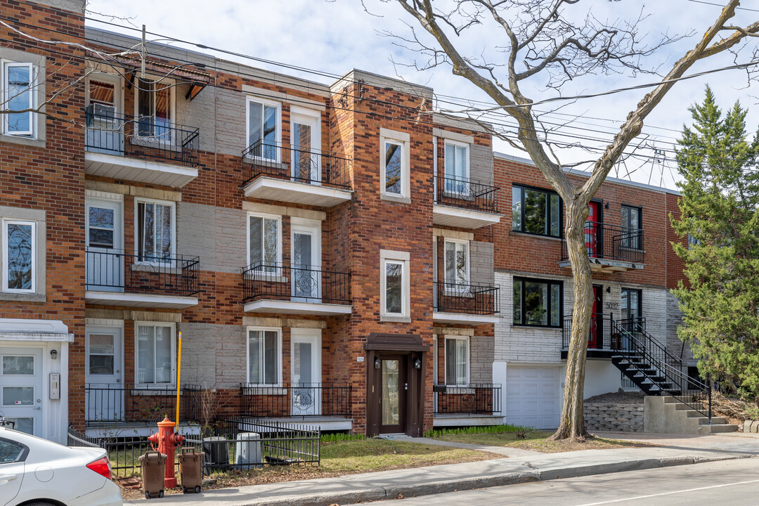 5026 16e in Montréal, QC - Building Photo