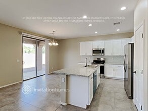 14524 W Poinsettia Dr in Surprise, AZ - Foto de edificio - Building Photo