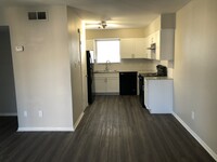 Kingsman Apartments photo'