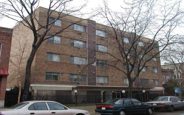 1415 W Lunt Ave in Chicago, IL - Building Photo - Building Photo