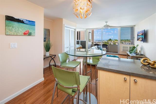 1676 Ala Moana Blvd in Honolulu, HI - Building Photo - Building Photo