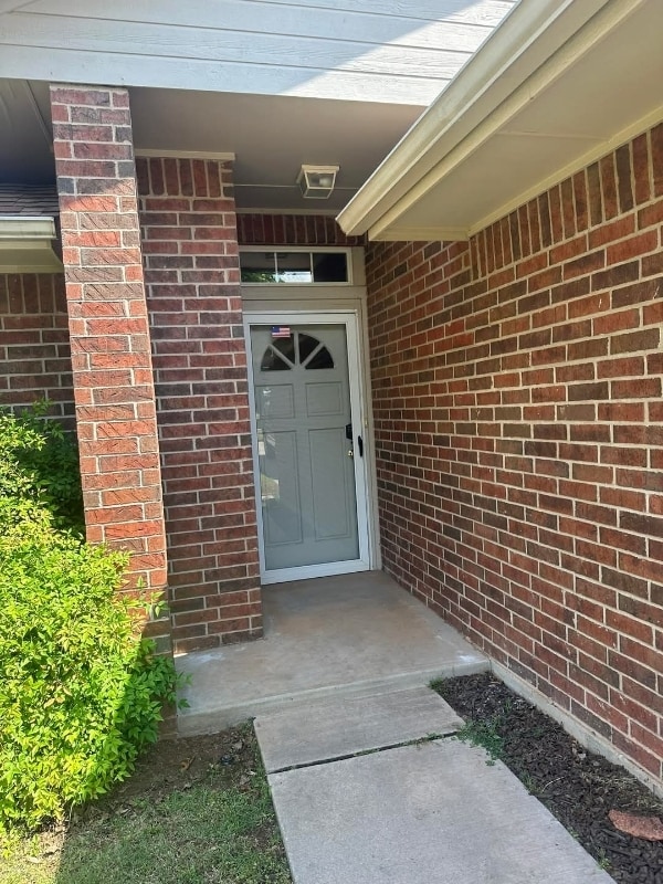 property at 333 E Magnolia Terrace