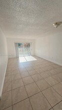 4920 NW 79th Ave in Doral, FL - Building Photo - Building Photo