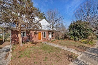1008 Courtenay Dr NE in Atlanta, GA - Building Photo - Building Photo