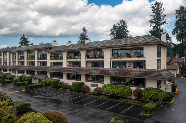 16921 Inglewood Rd NE in Kenmore, WA - Building Photo - Building Photo