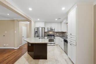 4406 Marlborough Dr in Houston, TX - Building Photo - Building Photo