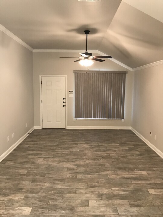 5809 Luminous Ln in Killeen, TX - Building Photo