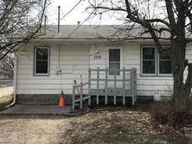1018 Lewis Ave in Des Moines, IA - Building Photo