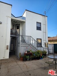 4112 Griffin Ave in Los Angeles, CA - Building Photo - Building Photo