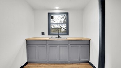 421 H St NW in Ardmore, OK - Building Photo - Building Photo