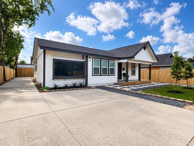property at 3614 Billingsley St