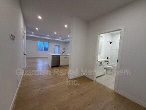 2980 King George's Park Dr in Thunder Bay, ON - Building Photo - Building Photo