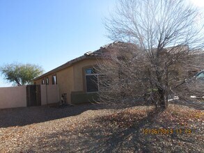 13921 S Camino El Becerro in Sahuarita, AZ - Building Photo - Building Photo