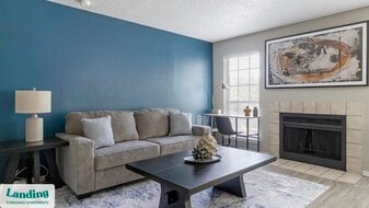 6000 Randolph Blvd in San Antonio, TX - Building Photo