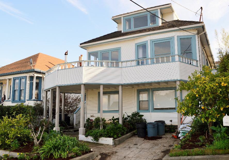 505 Johnson St in Sausalito, CA - Building Photo