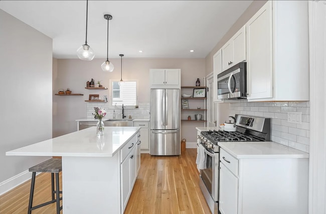 329 E Jenkins Ave in Columbus, OH - Building Photo - Building Photo