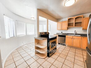 7302 Alicante Rd in Carlsbad, CA - Building Photo - Building Photo