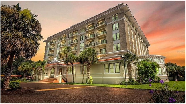 235 6th St NW in Winter Haven, FL - Building Photo - Building Photo