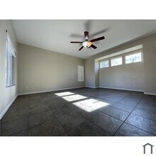 909 E Malibu Sands Ave in North Las Vegas, NV - Building Photo - Building Photo