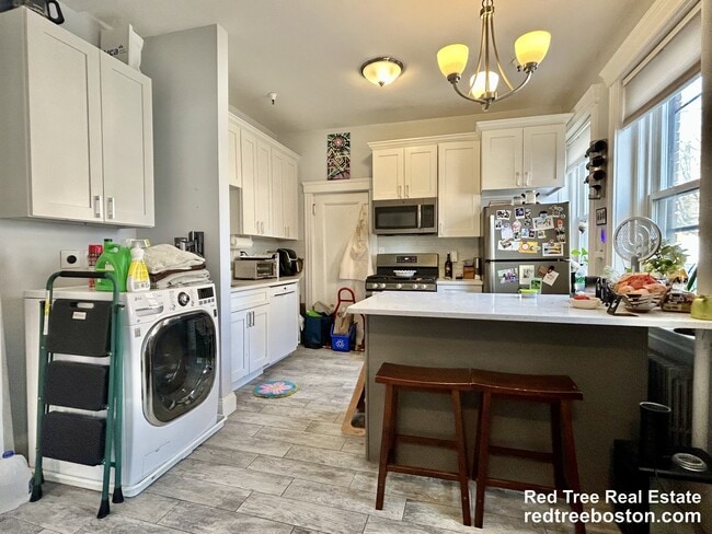 property at 72 Strathmore Rd