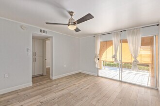 4727 E Lafayette Blvd in Phoenix, AZ - Foto de edificio - Building Photo