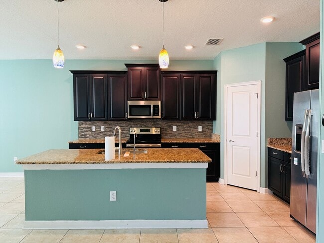 4600 Terry Town Dr in Kissimmee, FL - Building Photo - Building Photo