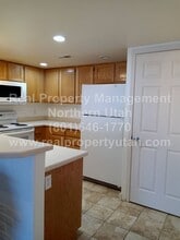 490 E 700 S in Clearfield, UT - Building Photo - Building Photo