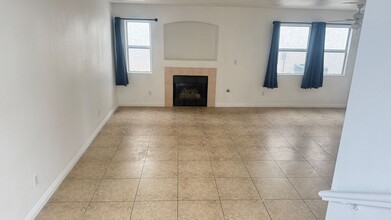 4272 Sky Sands St in Las Vegas, NV - Building Photo - Building Photo
