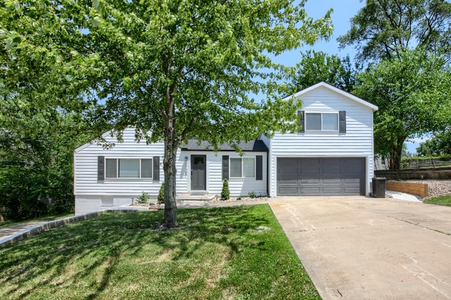 7105 N Walnut St in Kansas City, MO - Building Photo - Building Photo