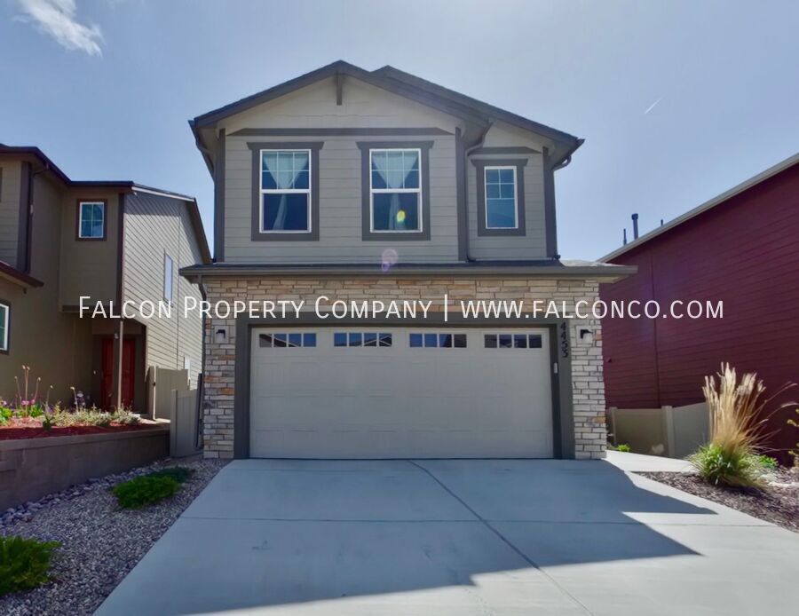 4453 Kaolin Ct in Colorado Springs, CO - Building Photo