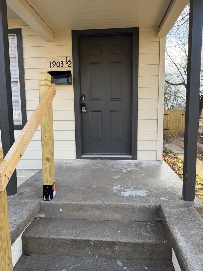 1903 1/2 Fillmore St in Wichita Falls, TX - Building Photo - Building Photo