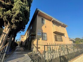 1495 W. 29th St. in Los Angeles, CA - Building Photo