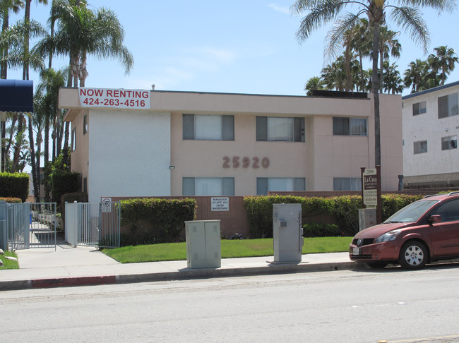 La Casa Apartments in Lomita, CA - Building Photo - Building Photo