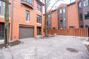 1829 N Dayton St in Chicago, IL - Building Photo