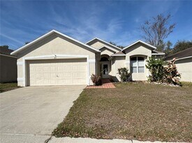 210 Chardonnay Pl in Valrico, FL - Building Photo