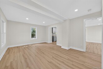 50 Dubois St in Livingston Manor, NY - Building Photo - Building Photo