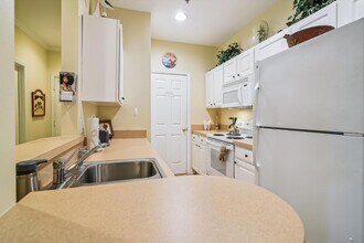 35542 Atlantic Cir in Southold, DE - Foto de edificio - Building Photo