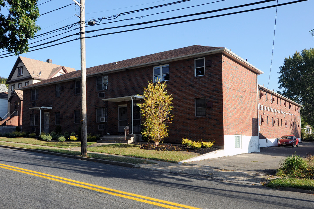 Elm Court Apartments in Maywood, NJ - Building Photo