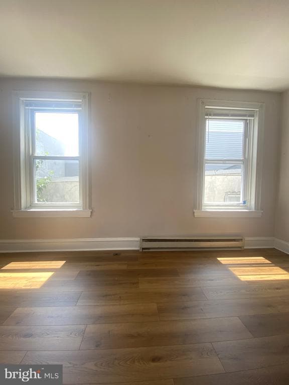 property at 913 N 15th St