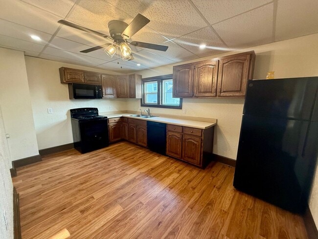 915 S 3rd Ave in Wausau, WI - Building Photo - Building Photo