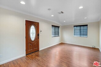 1314 O'Melveny Ave in San Fernando, CA - Building Photo - Building Photo